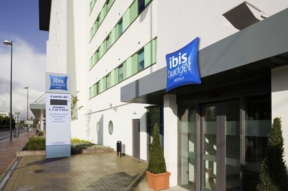 Ibis Budget Manchester Salford Quays Bagian luar foto