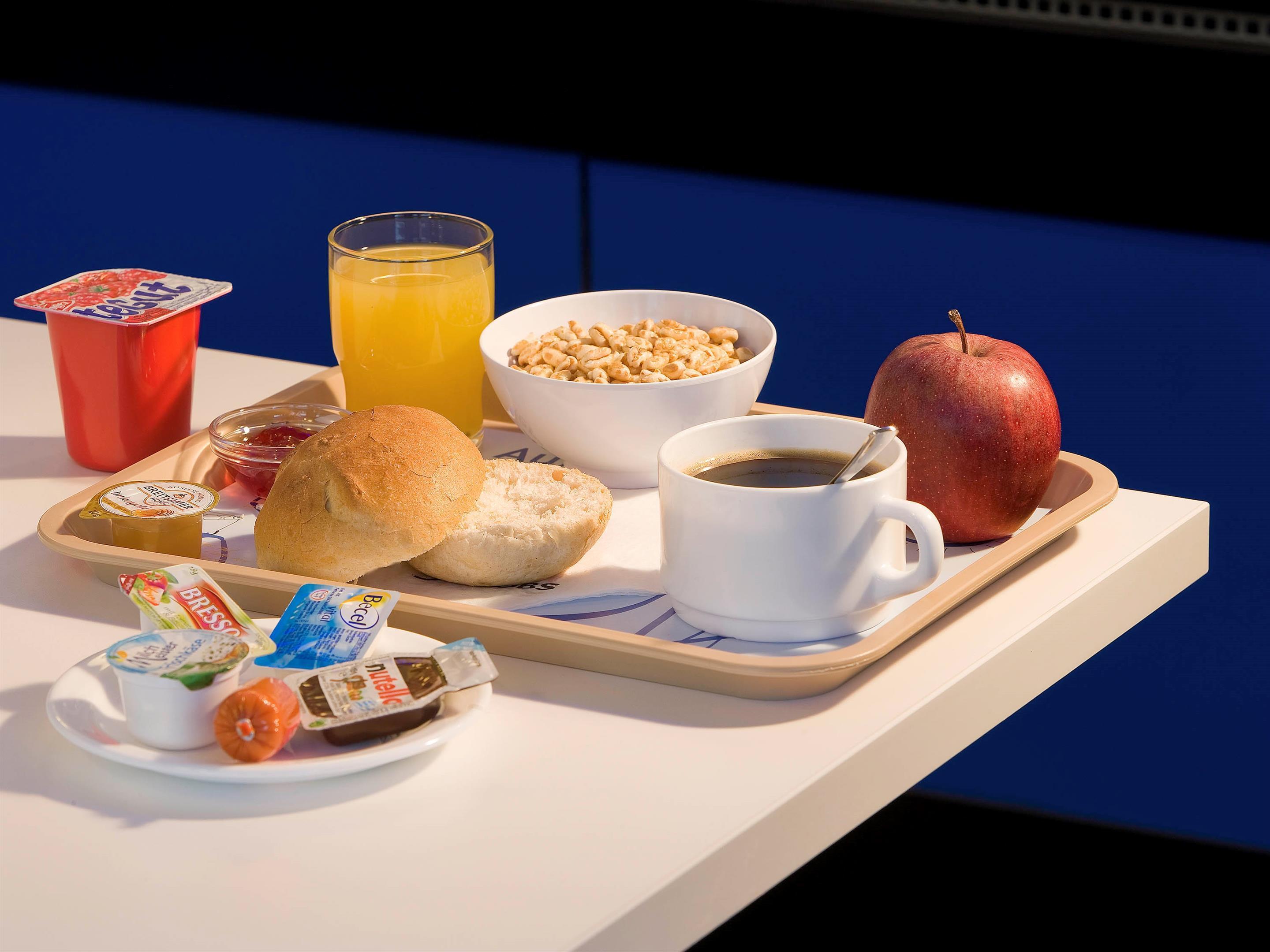 Ibis Budget Manchester Salford Quays Bagian luar foto