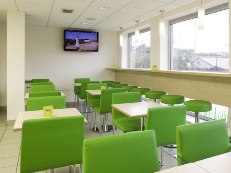Ibis Budget Manchester Salford Quays Bagian luar foto
