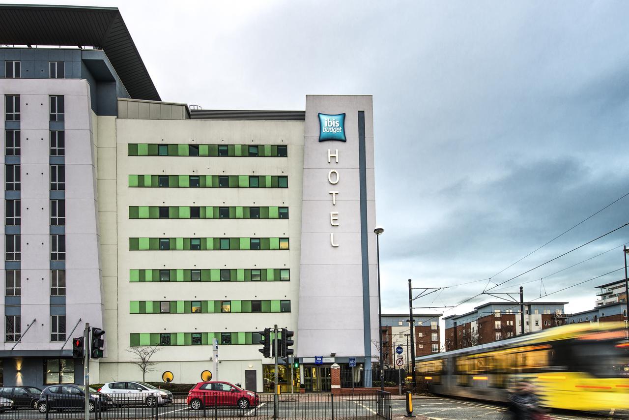 Ibis Budget Manchester Salford Quays Bagian luar foto
